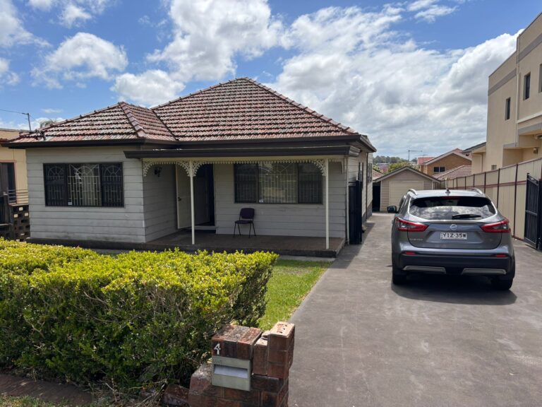 Virtue Street House (Condell Park)